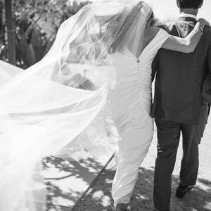 MINIMAL IVORY/WHITE CHIC WEDDING DRESS